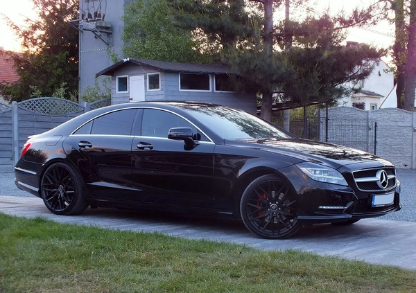 Mercedes-Benz CLS cena 89900 przebieg: 269000, rok produkcji 2012 z Paczków małe 211